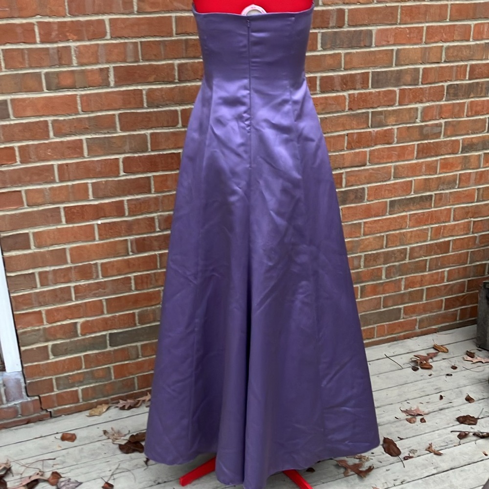 EUC Sz 8 Michaelangelo slate purple satin strapless gown - Picture 4 of 7